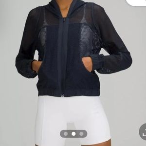 Lululemon relaxed fit mesh jacket in navy blue